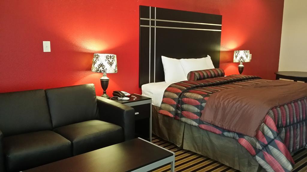 Texan Inn And Suites Tilden Room photo